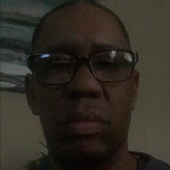 Meet your Posher, Webster - Picture 1 of 1